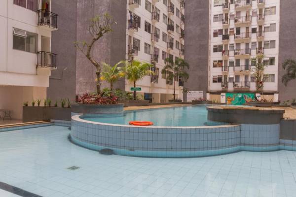 RedDoorz Apartment @ Jarrdin Cihampelas