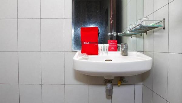 RedDoorz @ Cikutra 3