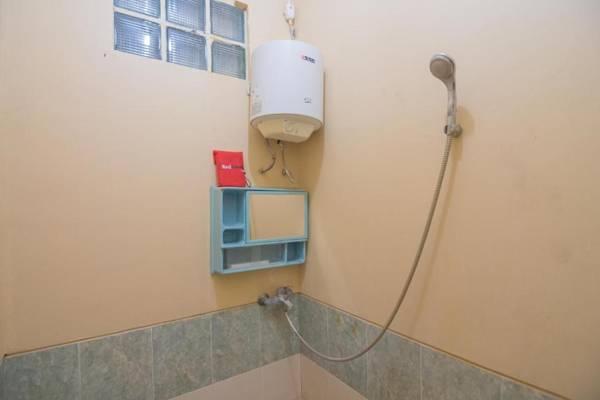 RedDoorz near Margahayu Raya