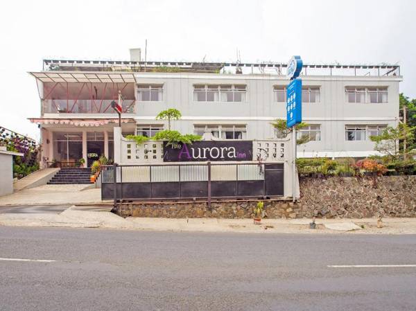 OYO 3876 The Aurora Inn Lembang