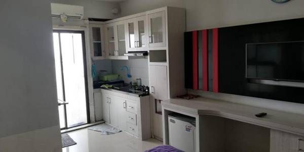 OYO 2402 Apartment Gateway Cicadas By Prisma