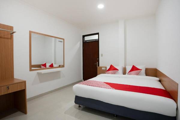 OYO 3209 Hegarbudhi Residence