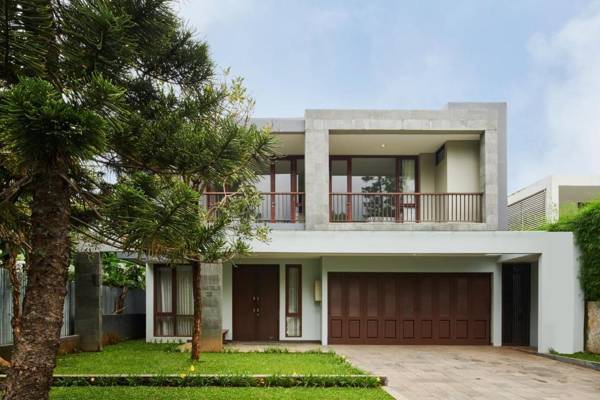 Indah 1 Golf Mountain Villa 4 bedroom private pool