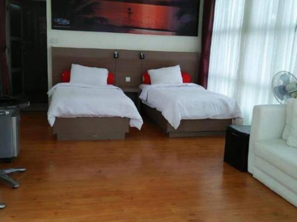 Bukit Cikahuripan Resort