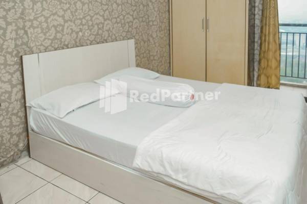 RedLiving Apartemen Tamansari Panoramic - Santuy Agency Lobby P1 9