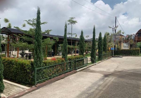 Ranca Bentang Villa & Resto Sunda