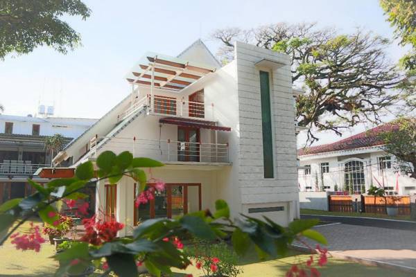 Oemah Kakang Loft & Bed