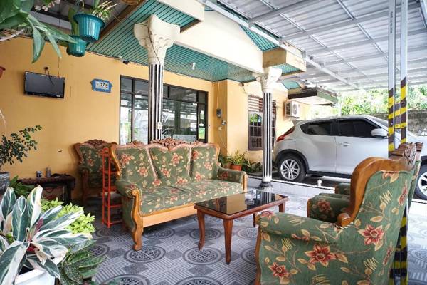 SPOT ON 1854 Sepinggan Asri Syariah Guesthouse