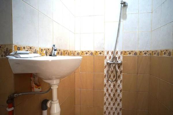 OYO 2038 Jasmine Guest House Balikpapan