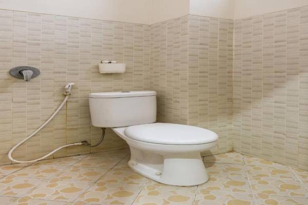 Vaccinated Staff - OYO 3802 Wisma Cahaya Abadi