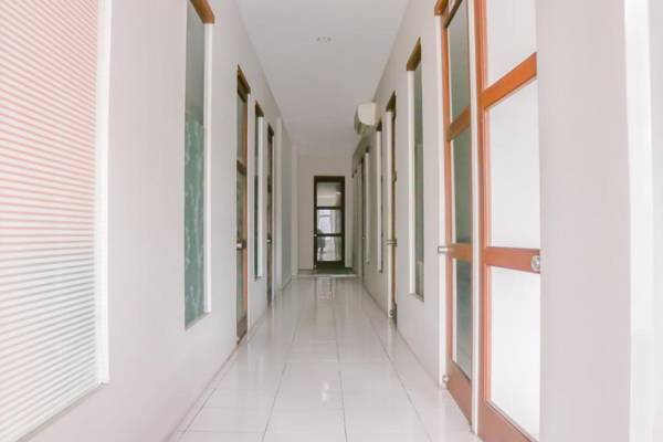 LeGreen Suite Ratulangi