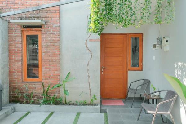 Andewi Guest House Denpasar RedPartner