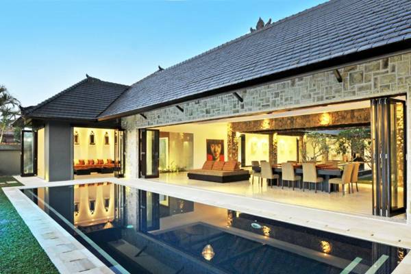 Villa Samudra Raya
