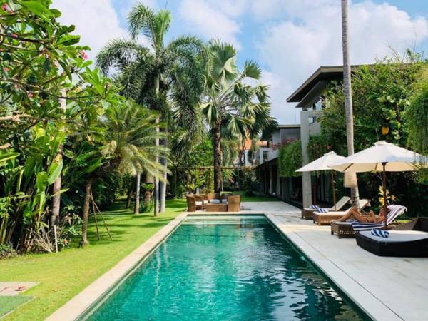 Luxury Villa Kamehameha 4 Bdrm in Seminyak