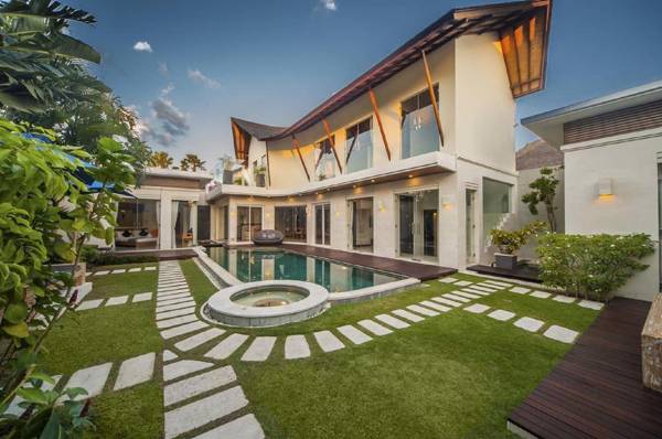 Villa Juno 4Br Seminyak/ 75 Pecent OFF