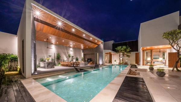 Villa Boya - Amazing 6 bedrooms villa in Central Berawa!!!