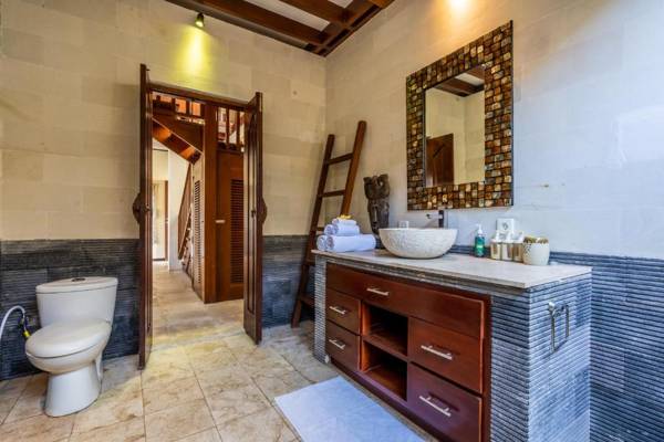 Pristine Villa Yuyu Balian