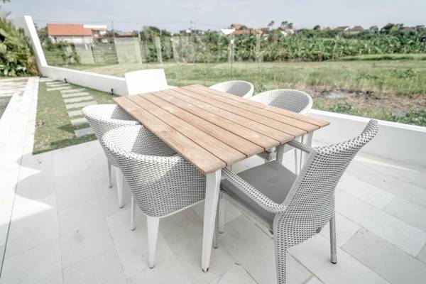 Kayu Kembar Deluxe Villa