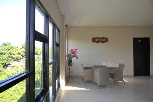 Urbanview Hotel WG Jimbaran Bali