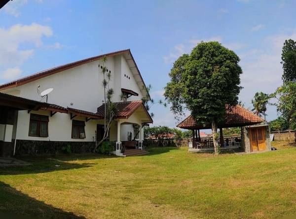 Authentic Osing Homestay