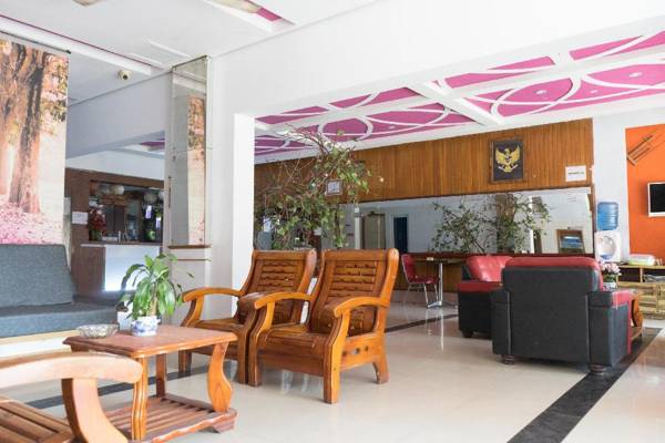 OYO 1253 Hotel Wisata