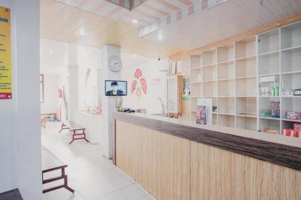 RedDoorz near Tugu Pers Jambi