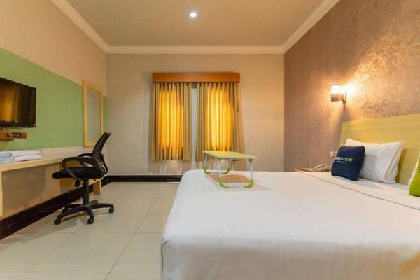 Urbanview Hotel Raja Jambi