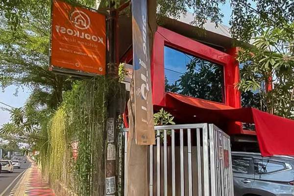 KoolKost Syariah near Pahoman Stadium Lampung 2