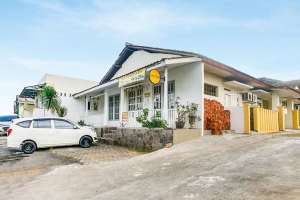 SPOT ON 90896 Griya Atu Syariah