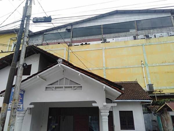 EXPRESS O 91436 Mess Sadam