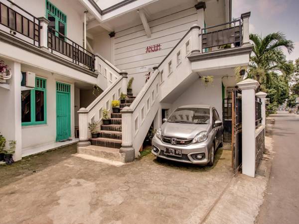 OYO 2963 Anjum Residence