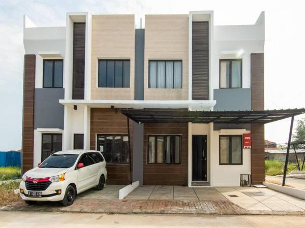 OYO 3824 Columbus Residence J1