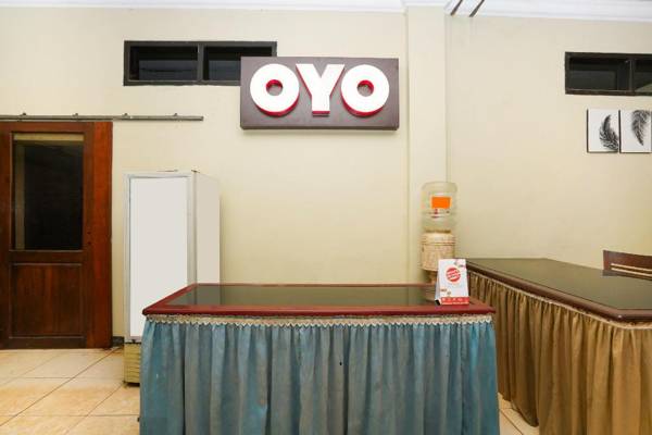 OYO 2715 Hotel Madinah Syariah