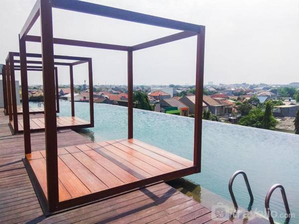 No Living Room 1BR Grand Kamala Lagoon By Travelio