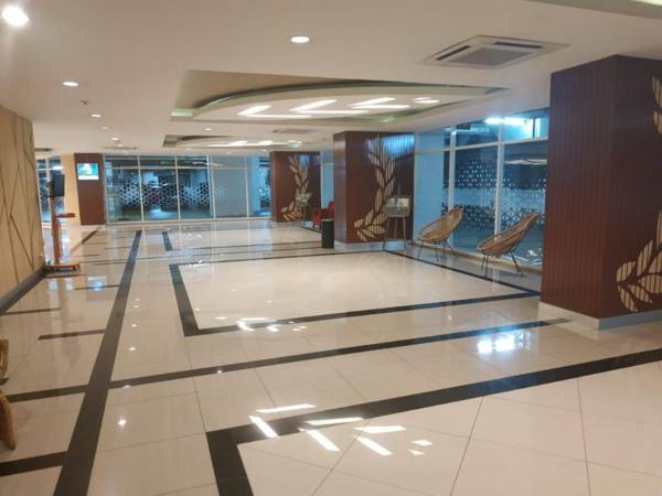 Deluxe Emerald A @Grand Kamala Lagoon By Mitra PRO