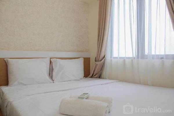Comfort Nice 2BR at Meikarta Apartment By Travelio