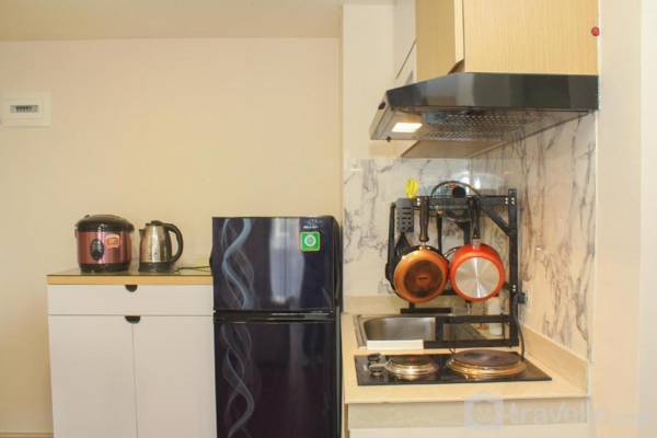 Comfort Nice 2BR at Meikarta Apartment By Travelio