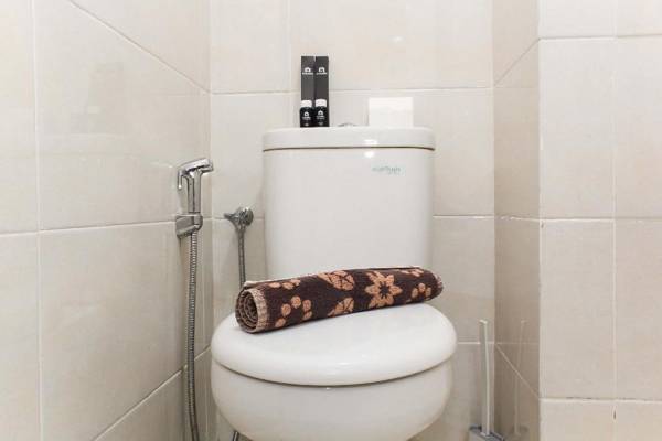 Comfort Studio Mustika Golf Residence By Travelio