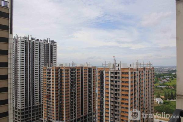 Comfortable 2BR at Meikarta Apartment By Travelio