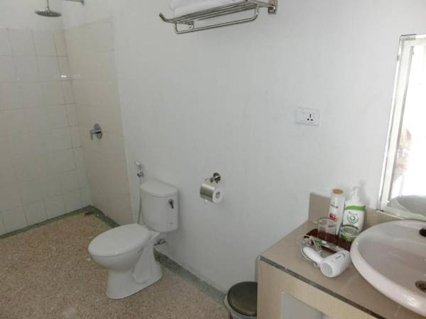 Lombok Holiday Hotel