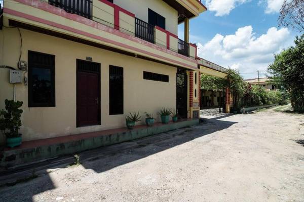 RedDoorz near Samarinda Square