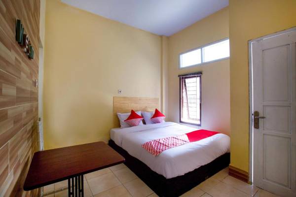 OYO 3249 Wijaya Kusuma Residence