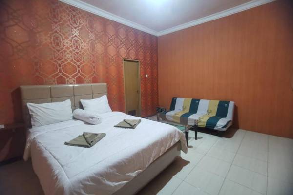 RedDoorz At Pahlawan Street