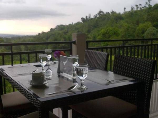 Santa Monica Hotel and Convention