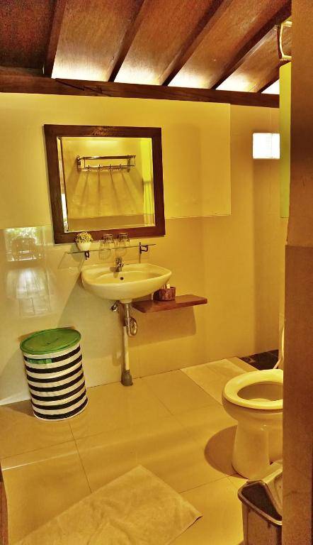 Tirta Arsanta Hot Springs & Villa