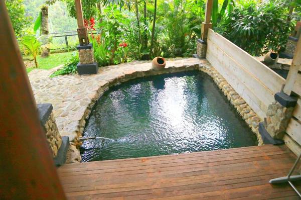 Tirta Arsanta Hot Springs & Villa