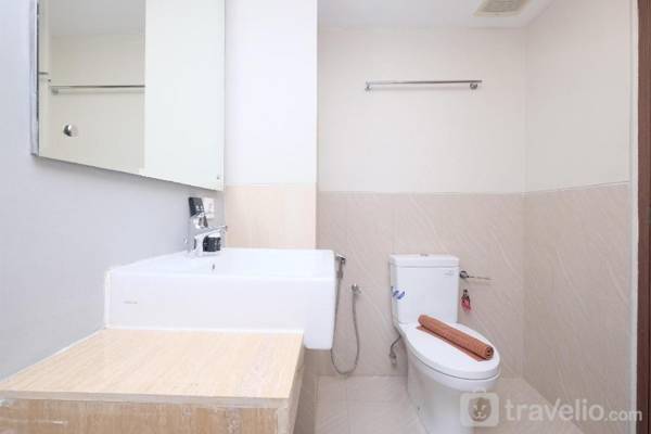 Cozy Living Studio Room at Bogor Icon By Travelio