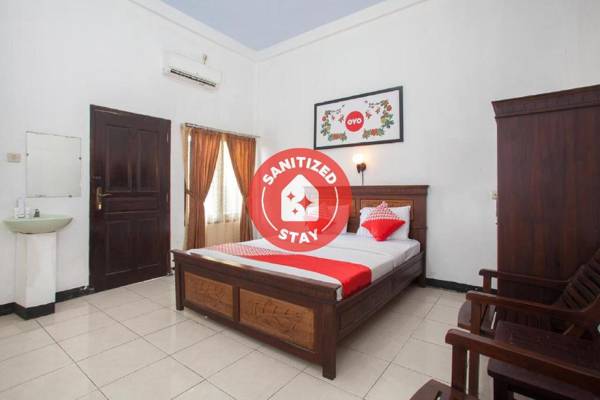 OYO 1069 Hotel New Rajawali