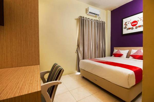 Vaccinated Staff - OYO 1095 RAP Hotel