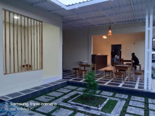 R3 Brawijaya Homestay